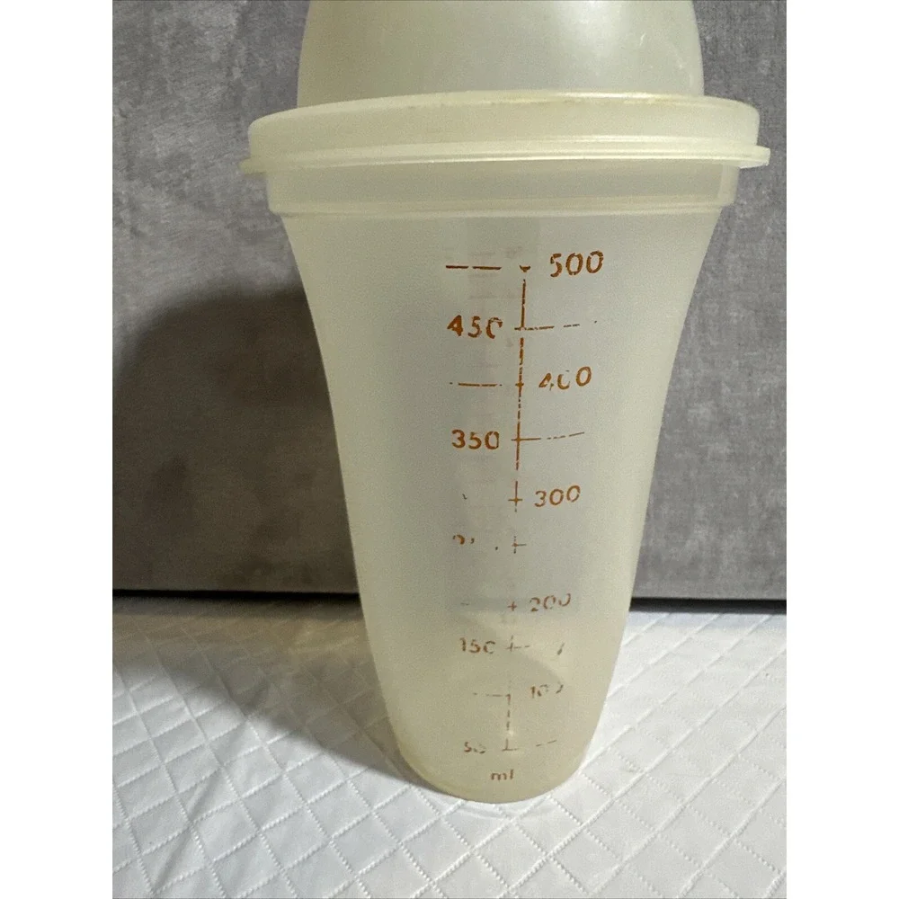 Tupperware Gravy Smoothie Shaker Blender - Vintage 2 Cup - #844‎ - No Wheel